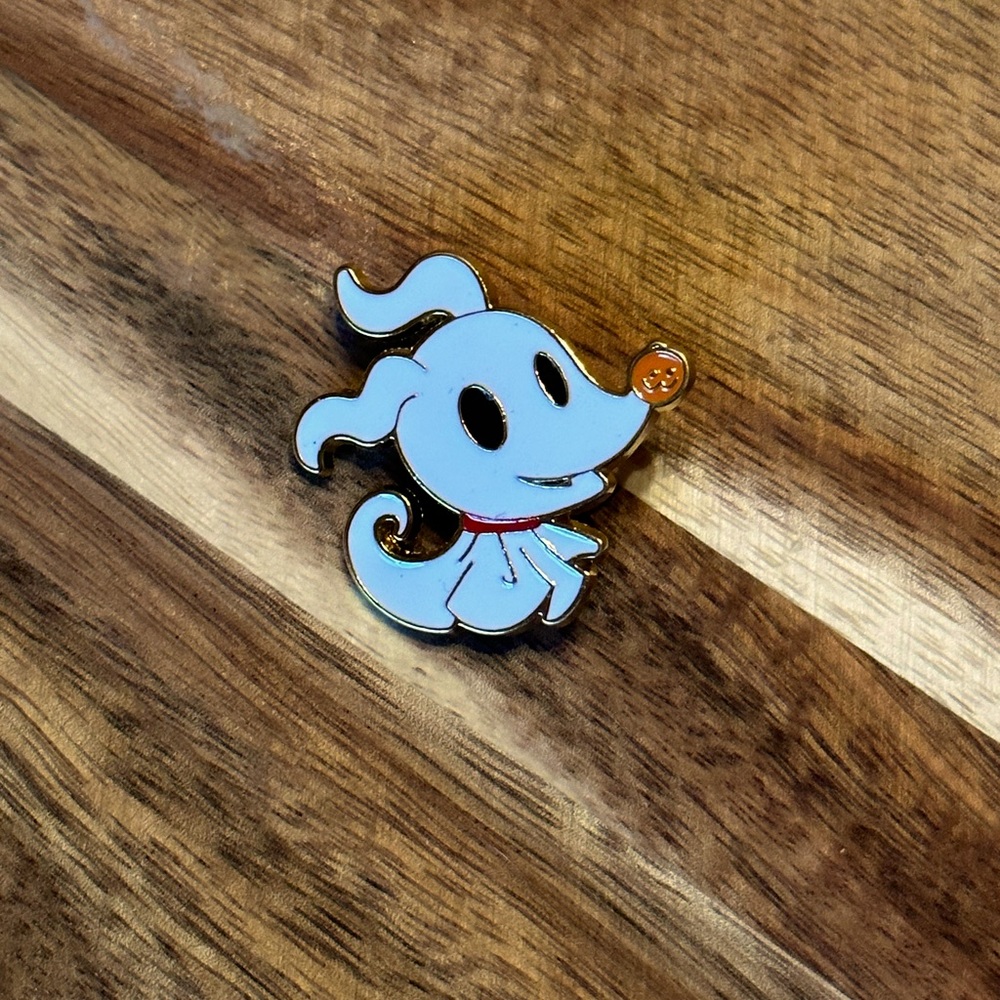 New Disney The Nightmare Before Christmas Zero Ghost Dog Metal Enamel Pin Brooch
